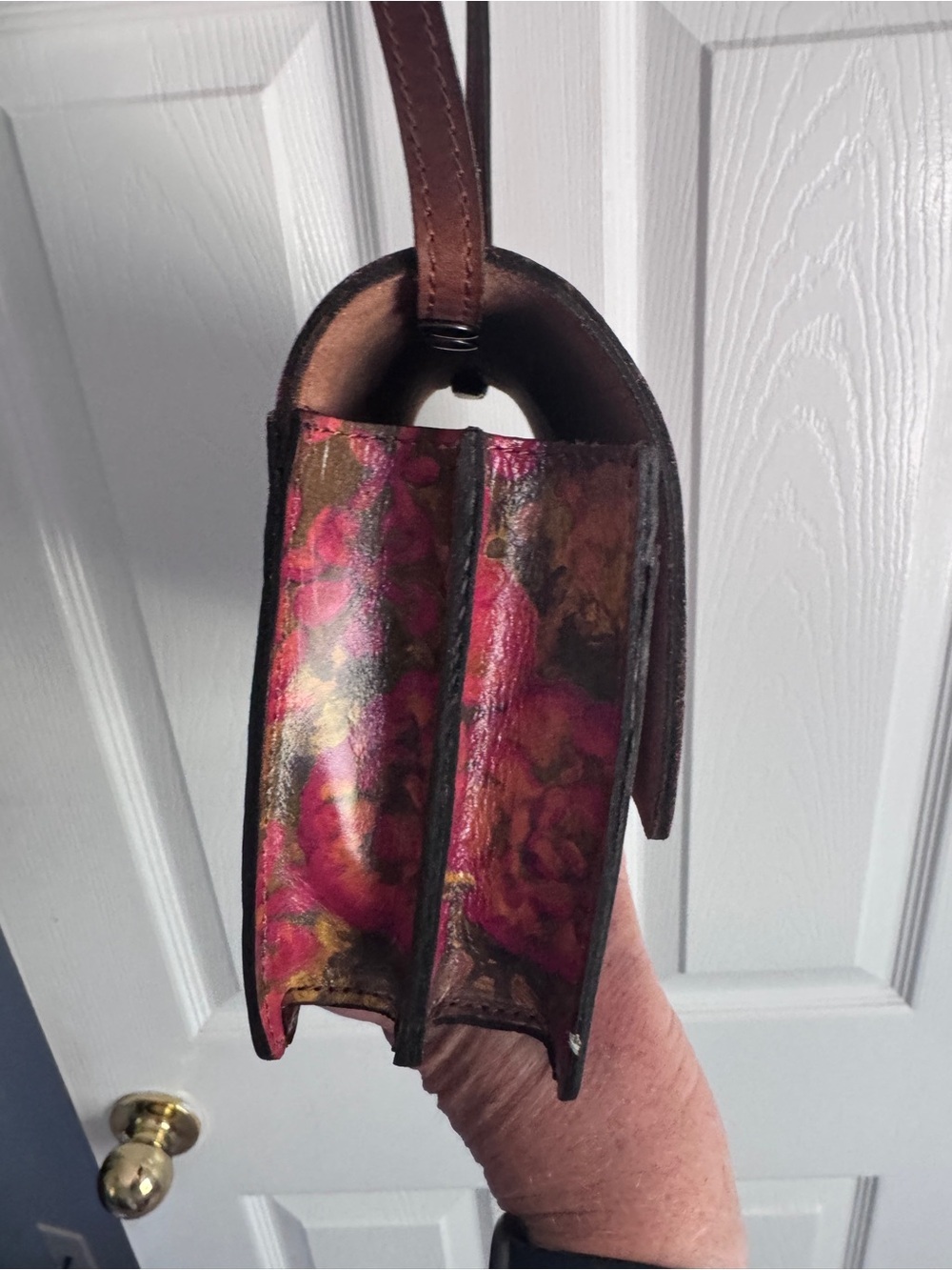 🆕 Patricia Nash Leather Crossbody Floral Oil Painting Consilina Purse - Picture 10 of 14